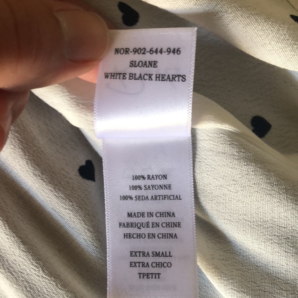 NWT Rails Sloan Tie Front Blouse Hearts Size XS - Picture 8 of 9